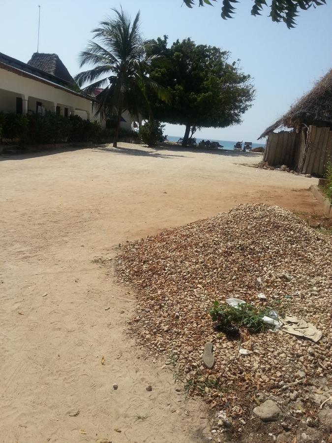 Asiya Beach Bungalow Nungwi Exterior photo